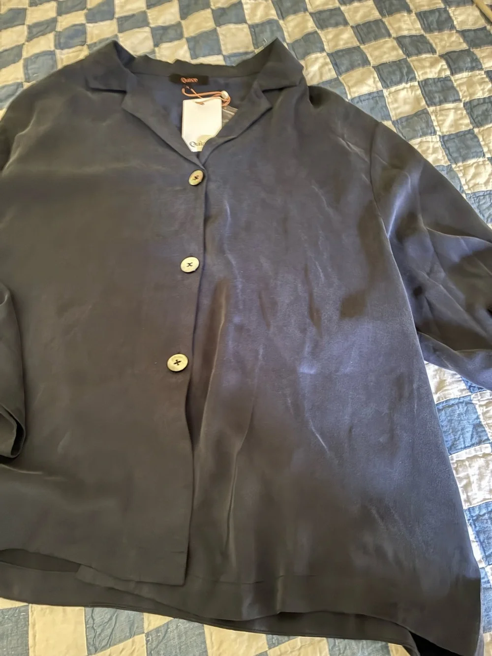 Quince 100% Washable Silk Long Sleeve Pajama Top in Navy Large NWT - Picture 2 of 3